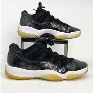 Air Jordan 11 Retro Low Barons 528895-010 Men’s Sneakers - Size 8.5